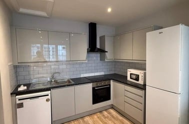 Small Street, City Centre, Bristol - Image 2