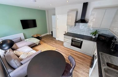 Hotwell Road, Southville, Bristol - Image 3