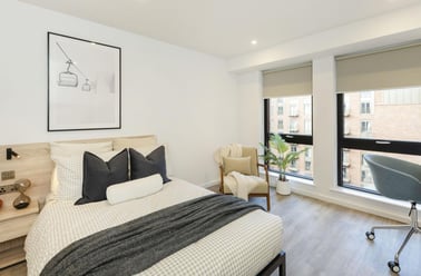 Superior Studio Floors 1-5, The Fabric Works, 4 Leylands Road, Hyde Park, Leeds - Image 3