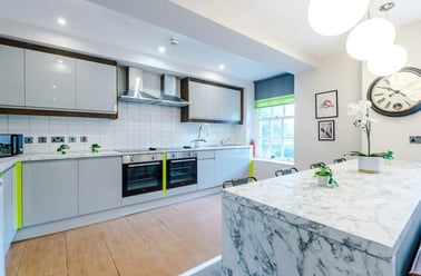 Jesmond View, Jesmond, Newcastle - Image 3