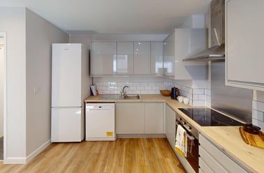 Fitzhardinge House, City Centre, Bristol - Image 3