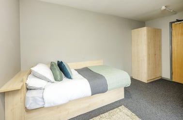 Premium Ensuite, Calthorpe Court, Pershore Road, Edgbaston, Birmingham - Image 2