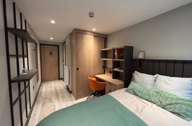 Modern Classic Ensuite, The Port On The Square, Surrey Street, City Centre, Bristol - Image 2