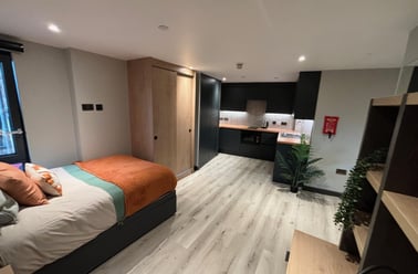 Premium Studio, The Port On The Square, Surrey Street, City Centre, Bristol - Image 2