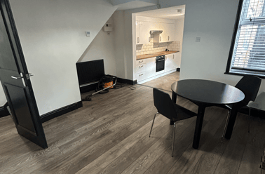 Henley Villas, Newland, Hull - Image 3