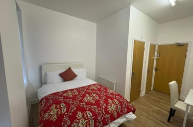 Guildhall Lane, Highfields, Leicester - Image 2