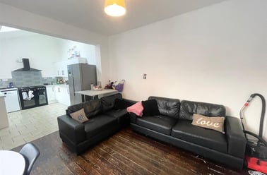 Bute Avenue, Lenton, Nottingham - Image 2