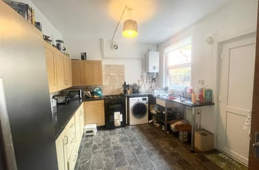 Church Avenue, Lenton, Nottingham - Image 2