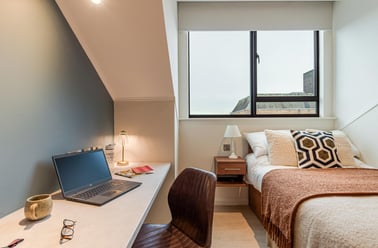 Premium Plus Studio, Ryan Hall, 28 Elmwood Avenue, Queen's Quarter, Belfast - Image 2