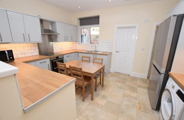 Rothesay Avenue, Radford, Nottingham - Image 2