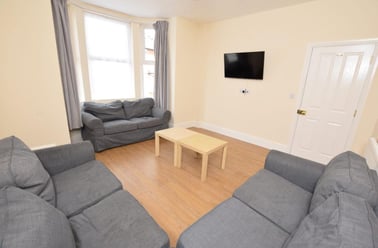 Rothesay Avenue, Radford, Nottingham - Image 3