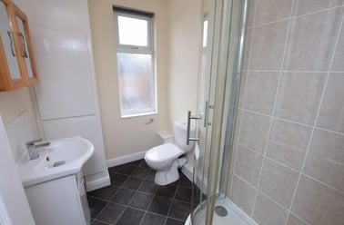 Teversal Avenue, Radford, Nottingham - Image 3