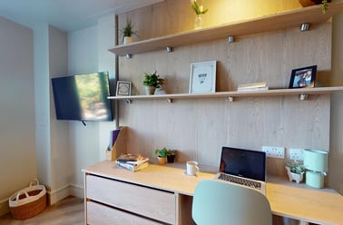 Ashby Road, City Centre, Loughborough - Image 2