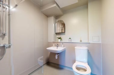 Ashby Road, City Centre, Loughborough - Image 2