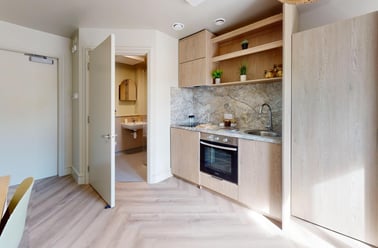 Ashby Road, City Centre, Loughborough - Image 2