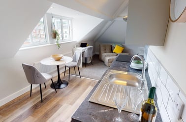 Whiteladies Road, Redland, Bristol - Image 2