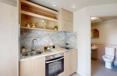 Ashby Road, City Centre, Loughborough - Image 2