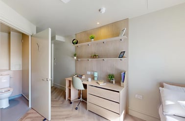 Ashby Road, City Centre, Loughborough - Image 3