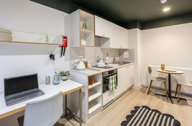 Platinum Accessible Studio, The Keel Houses, 8 Lower Gilmore Place, Fountainbridge, Edinburgh - Image 3
