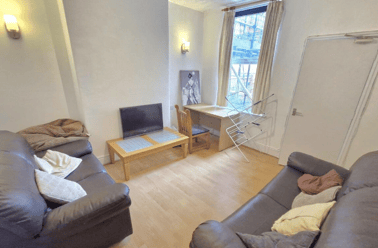 Radford Road, New Basford, Nottingham - Image 2