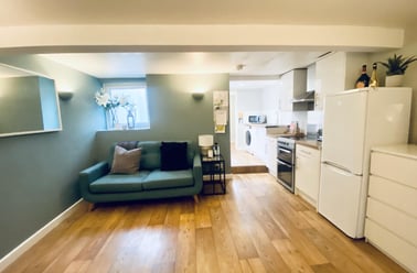 Coronation Avenue, Southdown, Bath - Image 3