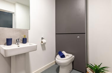 Studio, Allen Court, 1 Cromwell Range, Fallowfield, Manchester - Image 2