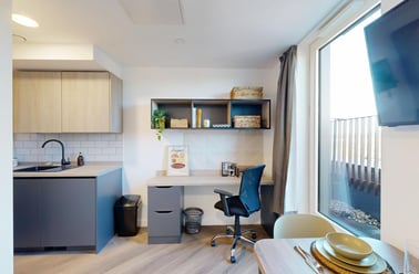 Classic Studio, Bridgeside, Radmarsh Road, Lenton, Nottingham - Image 2