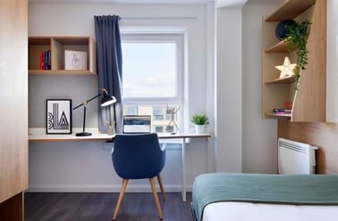 2611_0260_HAMPTON_SQ_Silver-Ensuite