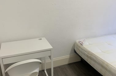 Friar Lane, Highfields, Leicester - Image 3