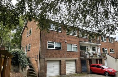 Nottingham, Lenton - Image 2