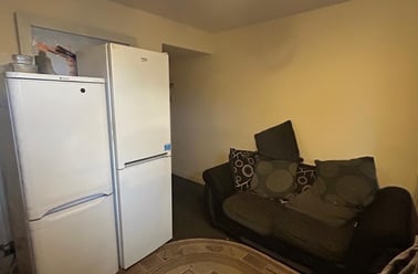 Gladstone Street, City Centre, Loughborough - Image 2