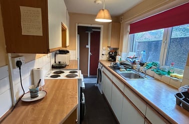 Gladstone Street, City Centre, Loughborough - Image 3