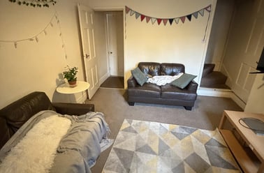 Arthur Street, City Centre, Loughborough - Image 2