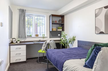 Classic Ensuite, Paddington Park House, 1 Paddington, University Of Liverpool, Liverpool - Image 2