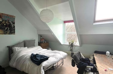 Collegiate Crescent, Sharrow, Sheffield - Image 2