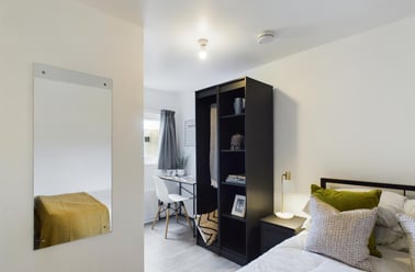 Ruskin Avenue, Rusholme, Manchester - Image 2