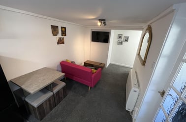 Wards End, City Centre, Loughborough - Image 2