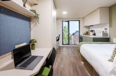 Bronze Studio, The Malt Works, Halmyre Street, Near University, Edinburgh - Image 3