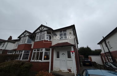 St. Annes Road, Headingley, Leeds - Image 2