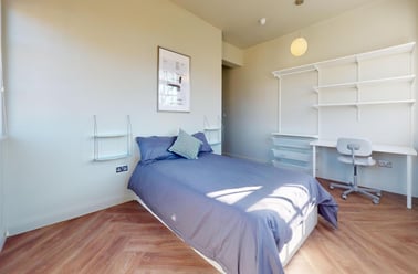 Wards End, City Centre, Loughborough - Image 3