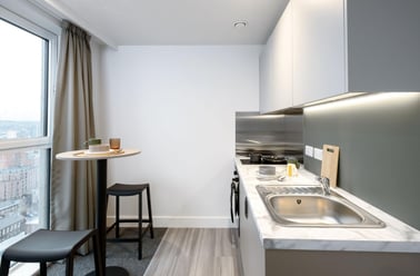 true Sky Deluxe Studio, true Sheffield, 12 Tenter Street, City Centre, Sheffield - Image 2