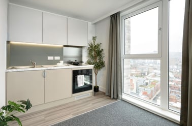 true Sky Studio Plus, true Sheffield, 12 Tenter Street, City Centre, Sheffield - Image 3