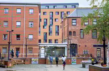 Calcott Ten_Building Exterior