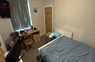 Ridding Terrace, Arboretum, Nottingham - Image 3