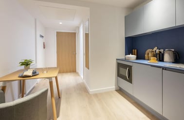 Premium Penthouse Studio, St Vincent Studios, 292 St. Vincent Street, City Centre, Glasgow - Image 2