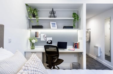 true Apartment - 5 Bedrooms, true Swansea, Morfa Road, City Centre, Swansea - Image 3