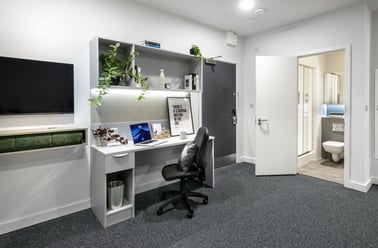 True Superior Studio, true Leicester, 3 Humberstone Road, Lee Circle, Leicester - Image 2