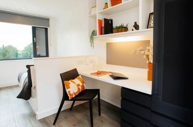 Two Bed Club Apartment, Palamon Court, Rhodaus Town, City Centre, Canterbury - Image 2