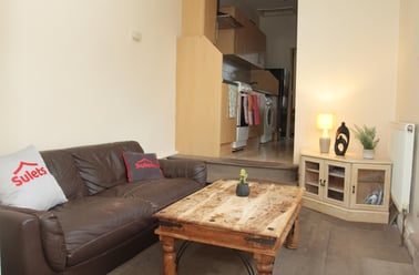 Queens Road, Clarendon Park, Leicester - Image 2