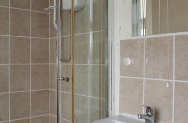 Queens Road, Clarendon Park, Leicester - Image 3